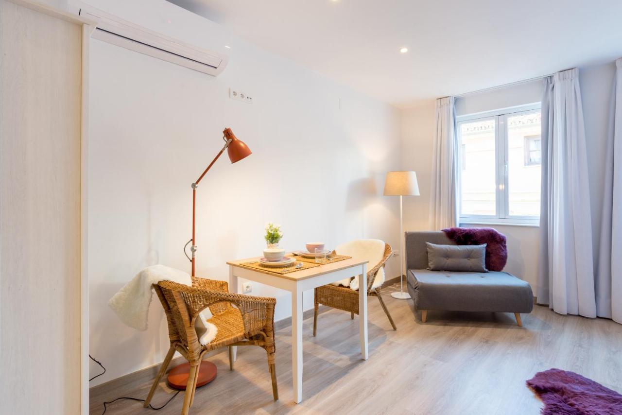 Sharingco Atarazanas Premium Loft VI Apartment Malaga Bagian luar foto