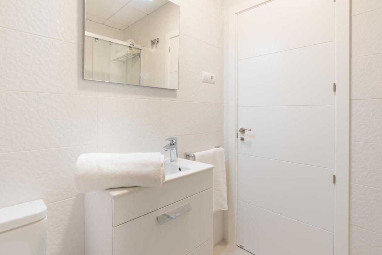 Sharingco Atarazanas Premium Loft VI Apartment Malaga Bagian luar foto